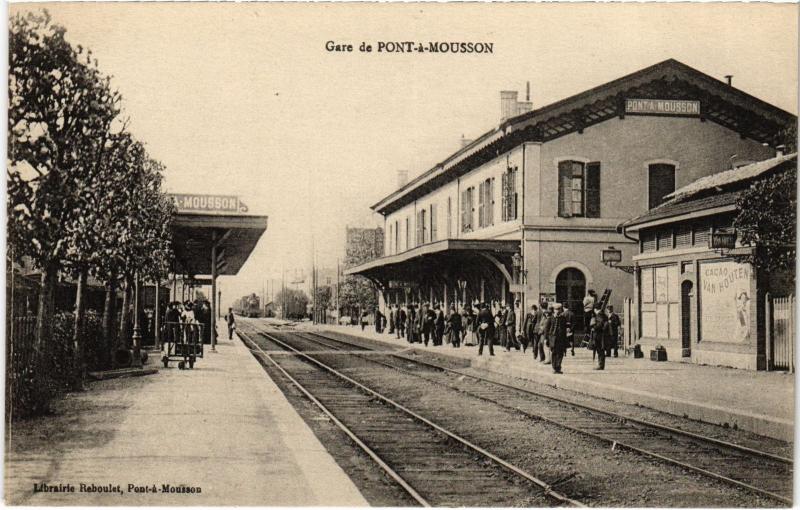 Carte postale ancienne Pont a Mousson la gare à Mousson