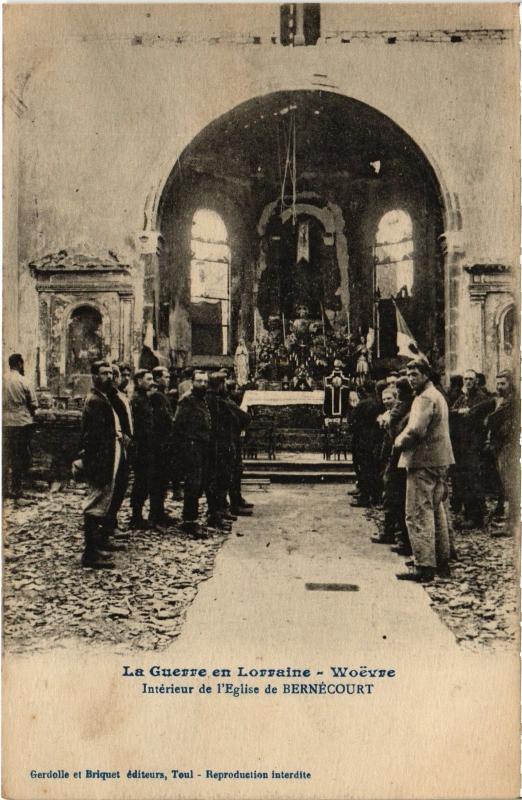 Carte postale ancienne Bernecourt interieur de l'eglise