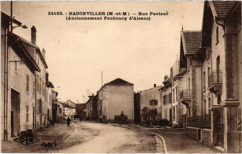 Carte postale ancienne Badonviller Rue Pasteur à Badonviller