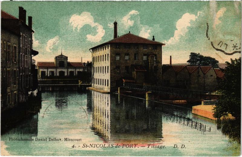 Carte postale ancienne St Nicolas du Port Tissage