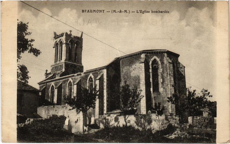 Carte postale ancienne Beaumont Eglise à Beaumont