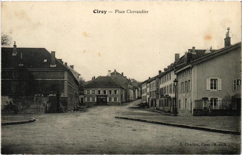 Carte postale ancienne Cirey Place Chevandier