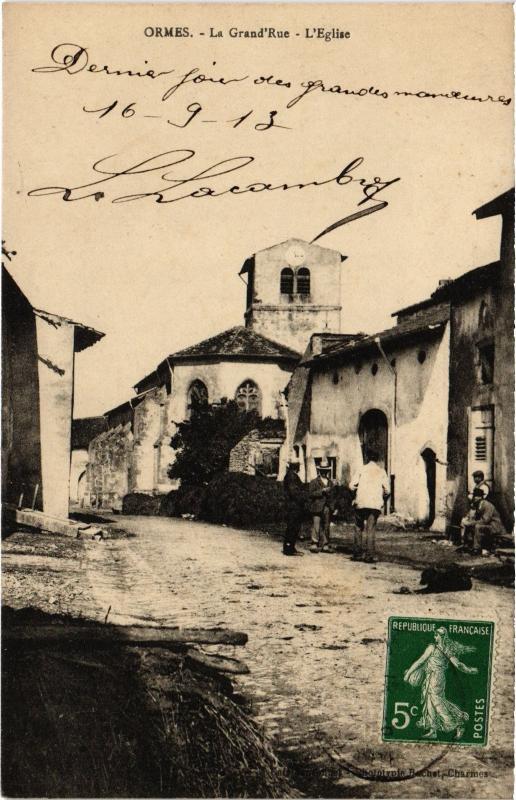 Carte postale ancienne Ormes Grande Rue