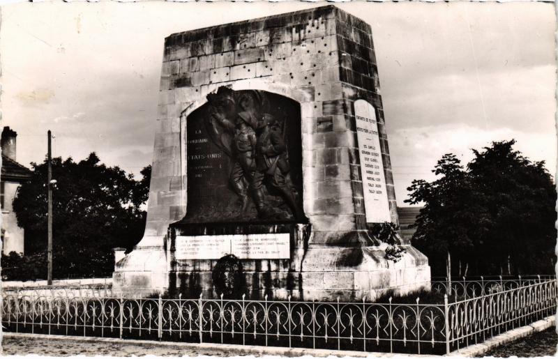 Carte postale ancienne Flirey Monument de la Lorraine à Flirey