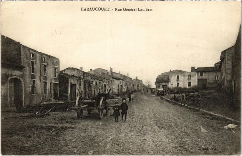 Carte postale ancienne Haraucourt Rue General Lambert à Haraucourt