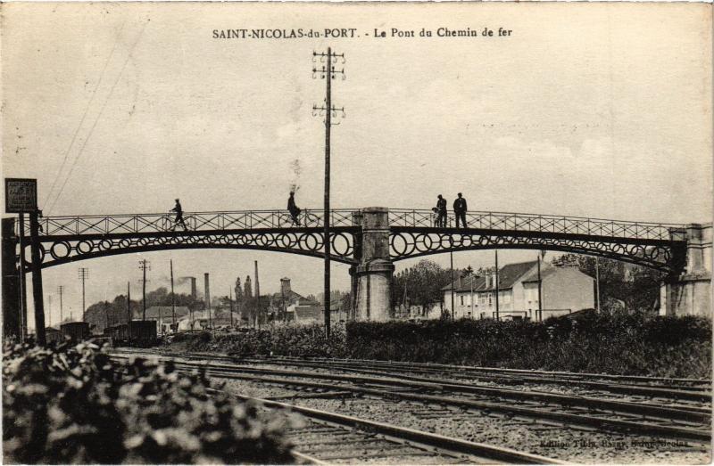 Carte postale ancienne St Nicolas du Port Pont du Chemin de fer