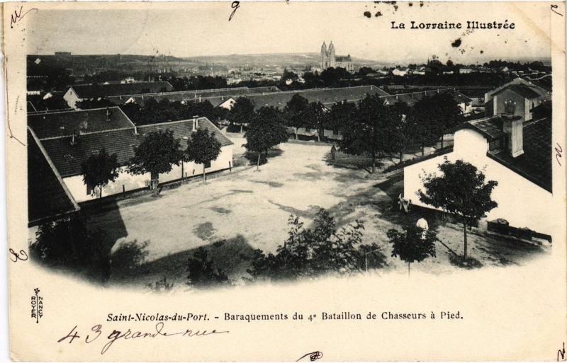 Carte postale ancienne St Nicolas du Port Baraquements du 4e Bataillon