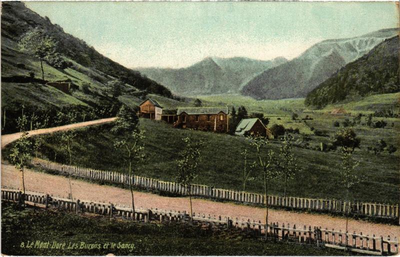 Carte postale ancienne Le Mont Dore les burons et le Sancy à Sancy