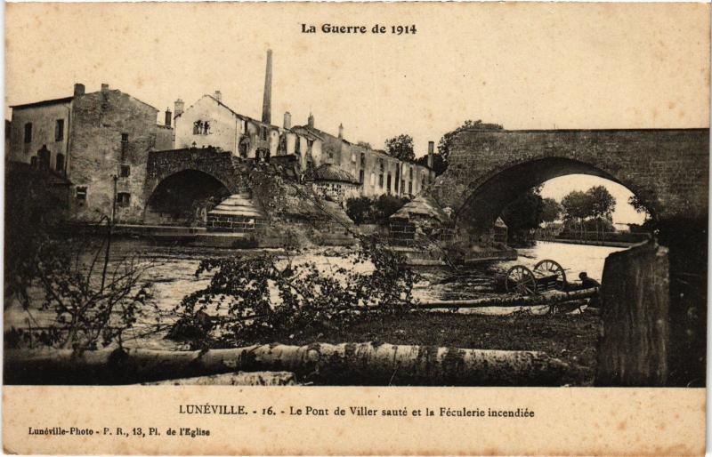 Carte postale ancienne Luneville Pont de Viller