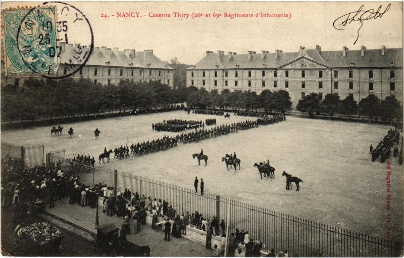 Carte postale ancienne Nancy Caserne Thiry à Nancy