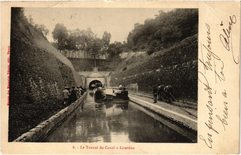 Carte postale ancienne Liverdun Tunnel du Canal à Liverdun