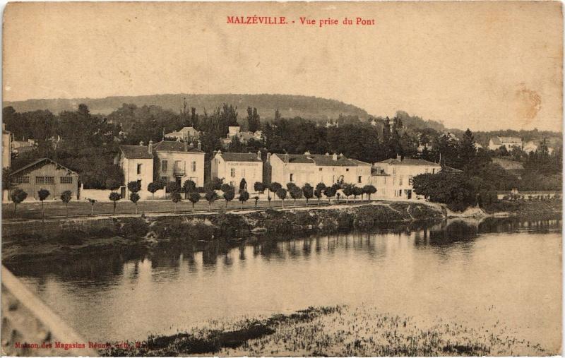 Carte postale ancienne Malzeville vue prise du pont