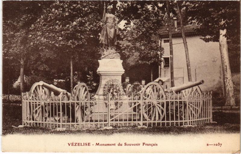 Carte postale ancienne Vezelise Monument du Souvenir Francais