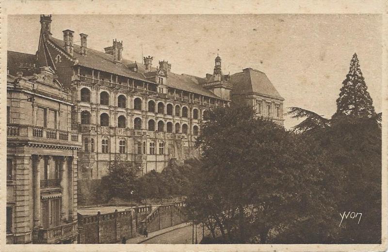 Carte postale ancienne Château - Aile François 1er à Blois