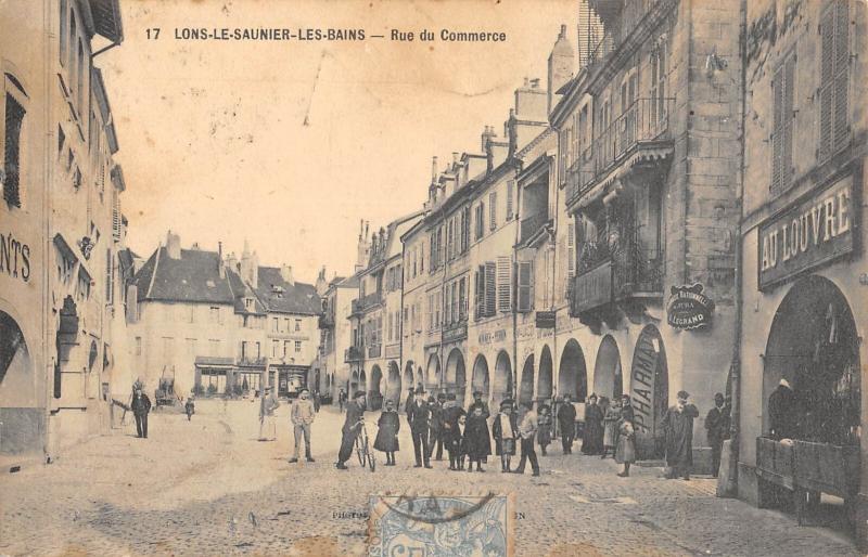 Carte postale ancienne Lons Le Saunier - Rue Du Commerce à Lons-le-Saunier