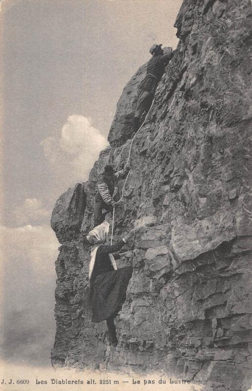 Carte postale ancienne Les Diablerets - Le Pas Du Lustre