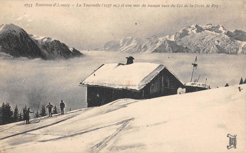 Carte postale ancienne Environs D'Annecy - La Tournette Et Une Mer De Nuages Vues Du Col De La à Annecy