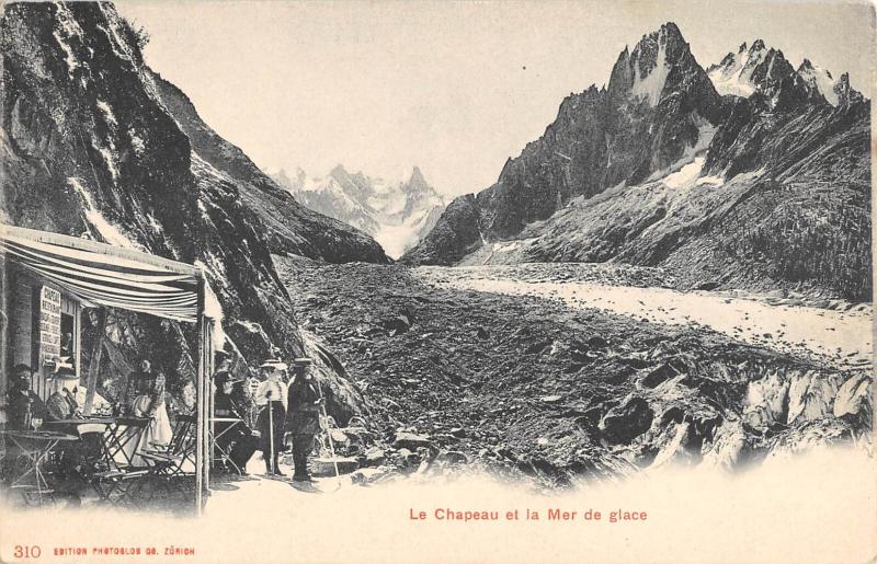 Carte postale ancienne Le Chapeau Et La Mer De Glace