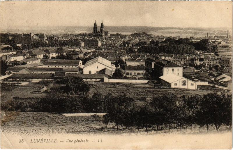 Carte postale ancienne Luneville vue generale