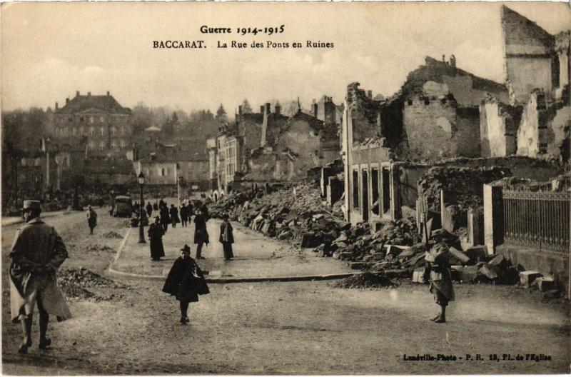 Carte postale ancienne Baccarat Rue des Ponts à Baccarat