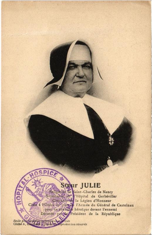 Carte postale ancienne Soeur Julie