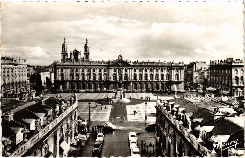 Carte postale ancienne Nancy Place Stanislas à Nancy