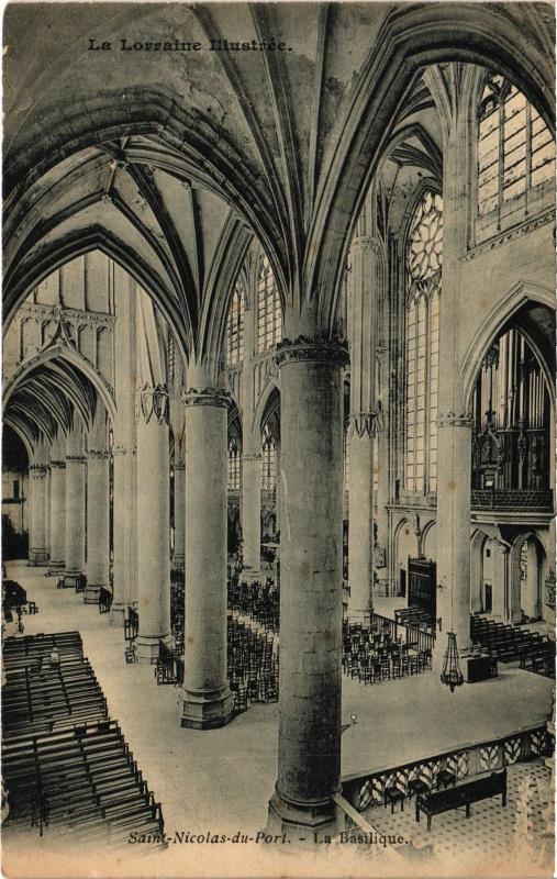 Carte postale ancienne St Nicolas du Port la Basilique