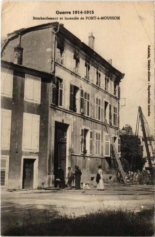Carte postale ancienne Pont a Mousson bombardement à Mousson
