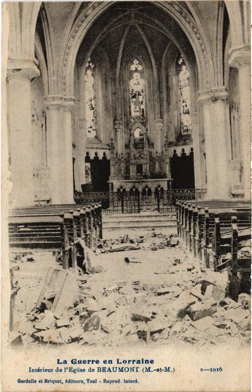 Carte postale ancienne Beaumont interieur de l'eglise à Beaumont