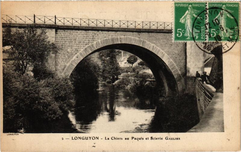 Carte postale ancienne Longuyon la Chiers à Longuyon
