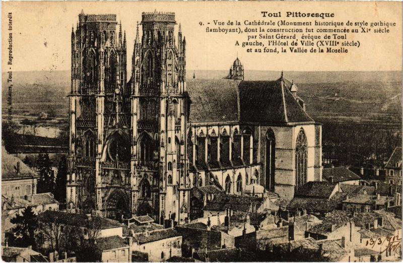 Carte postale ancienne Toul vue de la cathedrale