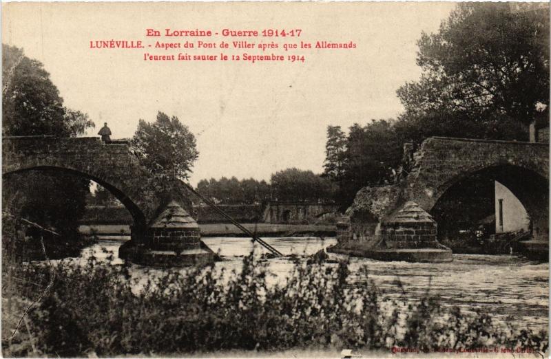 Carte postale ancienne Luneville aspect du Pont de Viller