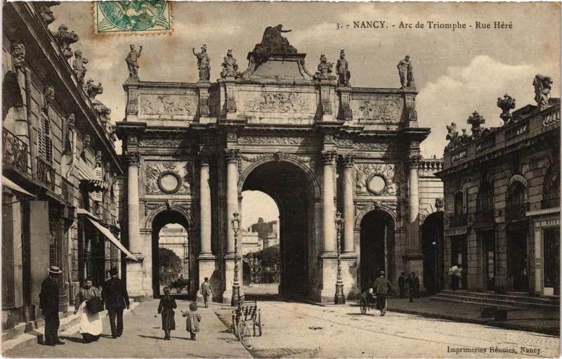 Carte postale ancienne Nancy Arc de Triomphe Rue Here à Nancy