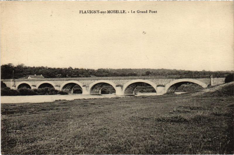 Carte postale ancienne Flavigny Grand Pont