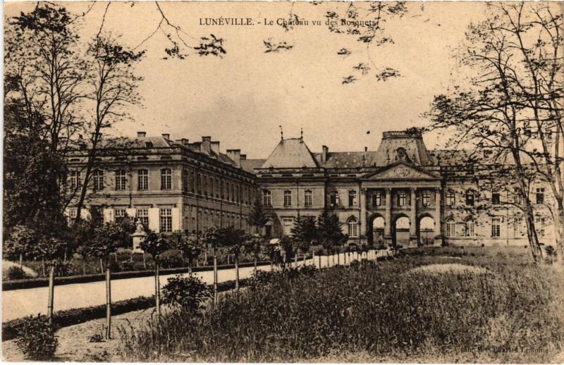 Carte postale ancienne Luneville le chateau