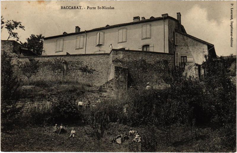 Carte postale ancienne Baccarat Porte Saint-Nicolas à Baccarat