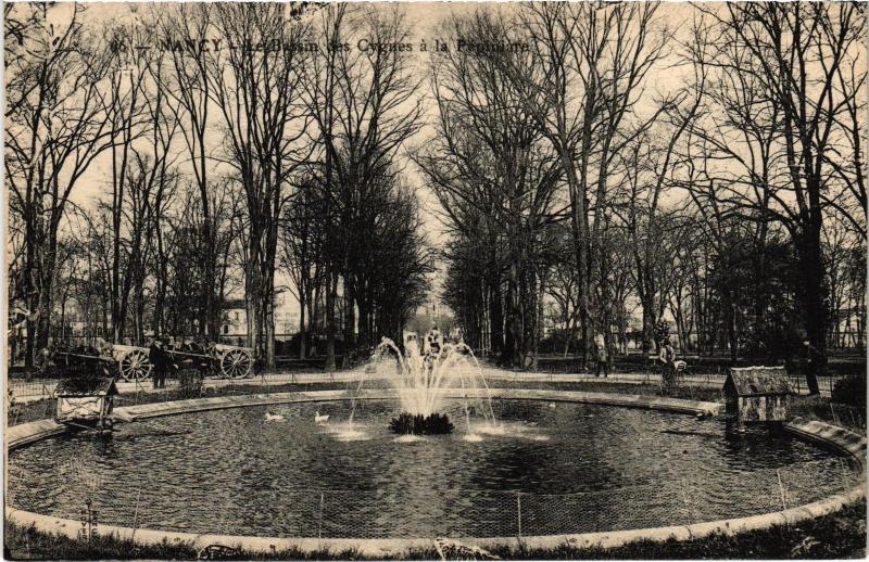Carte postale ancienne Nancy Bassin des Cygnes à Nancy