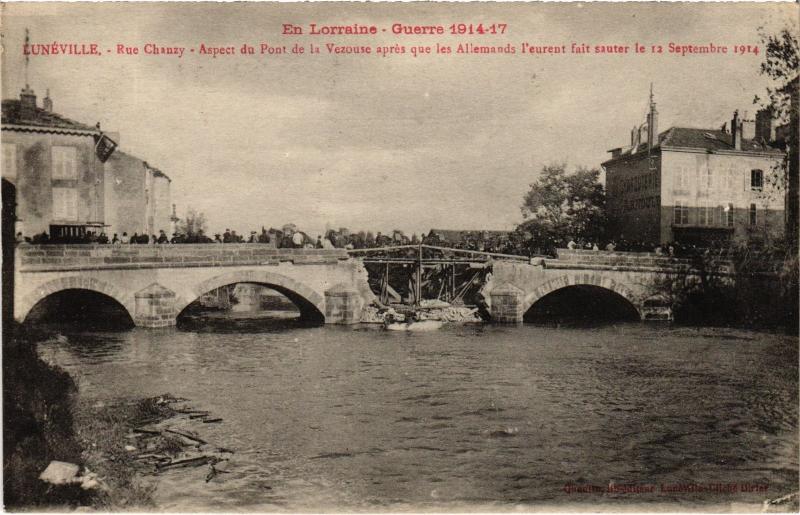 Carte postale ancienne Luneville Rue Chanzy