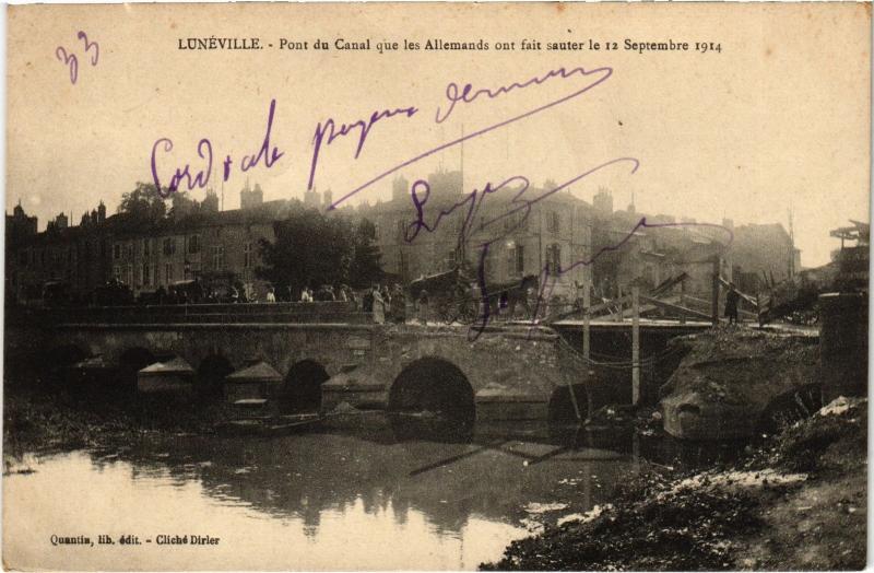 Carte postale ancienne Luneville Pont du Canal