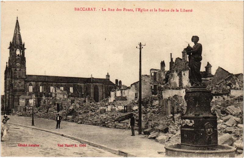 Carte postale ancienne Baccarat Rue des Ponts à Baccarat