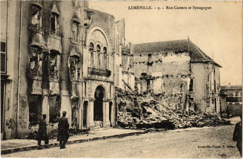 Carte postale ancienne Luneville Rue Castara et Synagogue