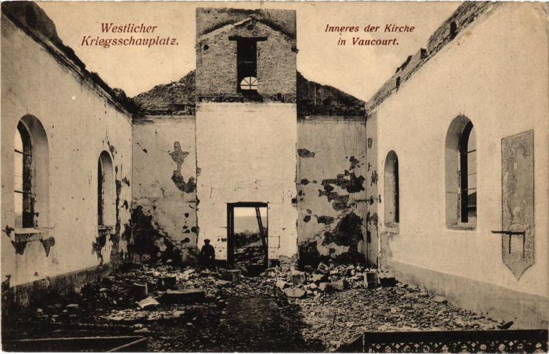 Carte postale ancienne Vaucourt inneres der Kirche