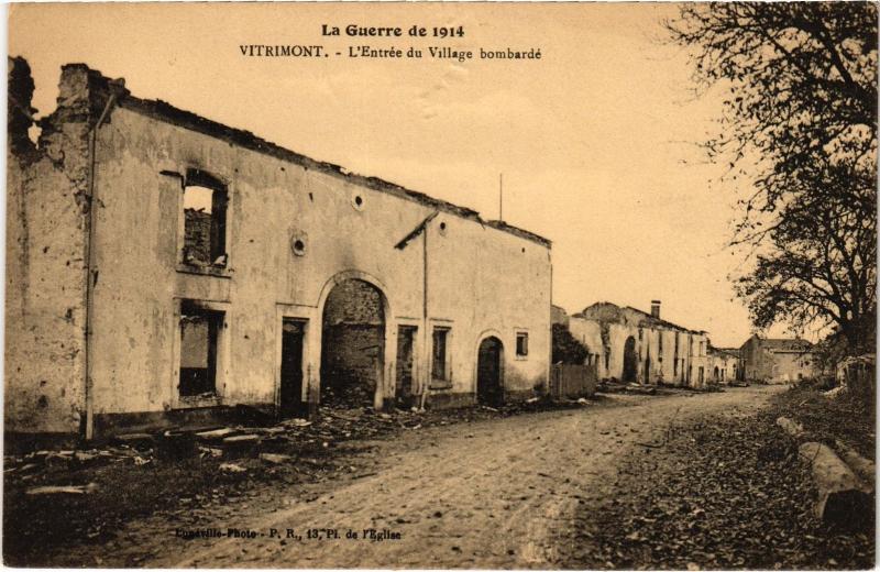 Carte postale ancienne Vitrimont entree du village bombarde