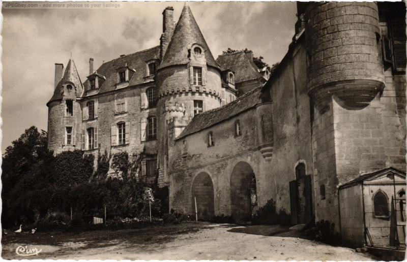 Carte postale ancienne La Celle Guenand le chateau à La Celle-Guenand