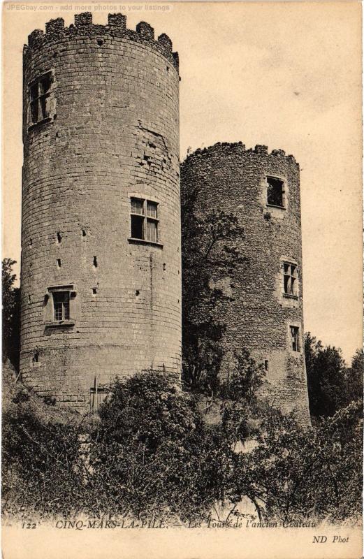 Carte postale ancienne Cinq Mars Tours de chateau à Tours