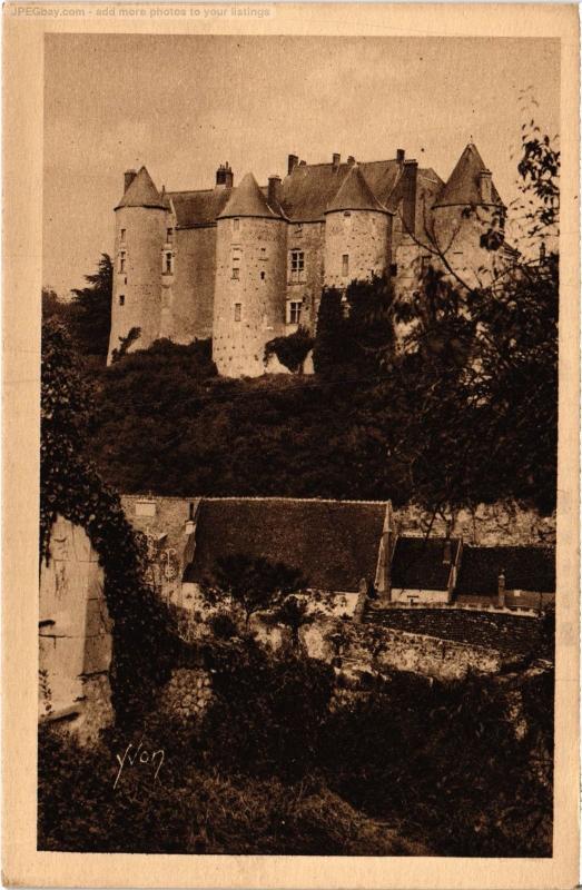 Carte postale ancienne Luynes le chateau à Luynes