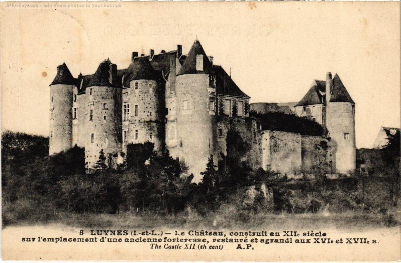 Carte postale ancienne Luynes le chateau à Luynes