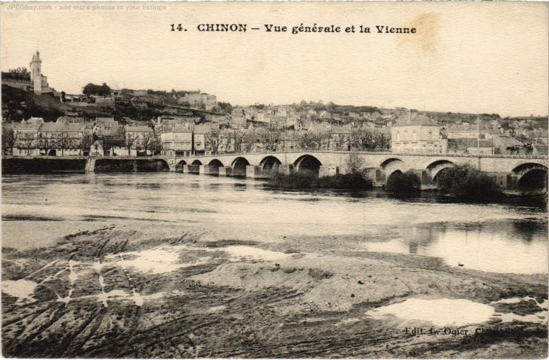 Carte postale ancienne Chinon vue generale à Chinon