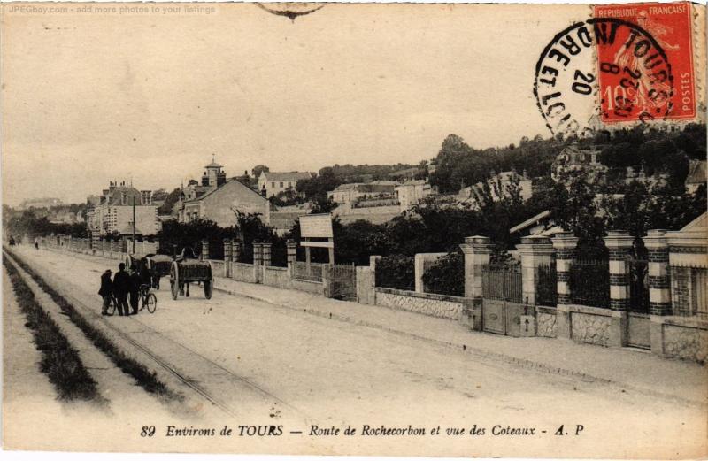 Carte postale ancienne Rochecorbon Route à Rochecorbon