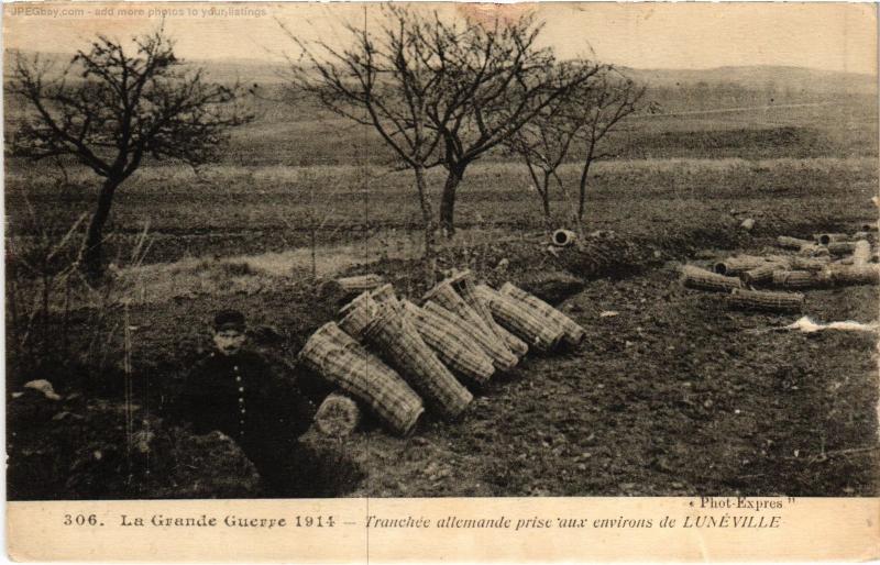Carte postale ancienne Luneville Tranchee allemande